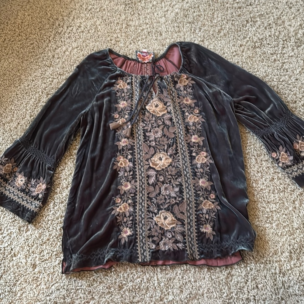 Johnny Was Black Velvet Floral Embroidered Peasant Blouse
